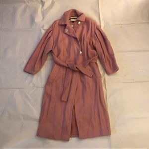 Wool Coat w. Belt